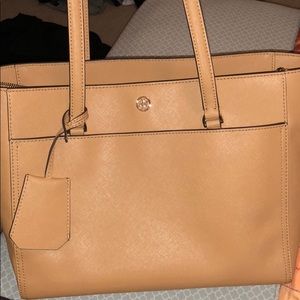 tory burch purse